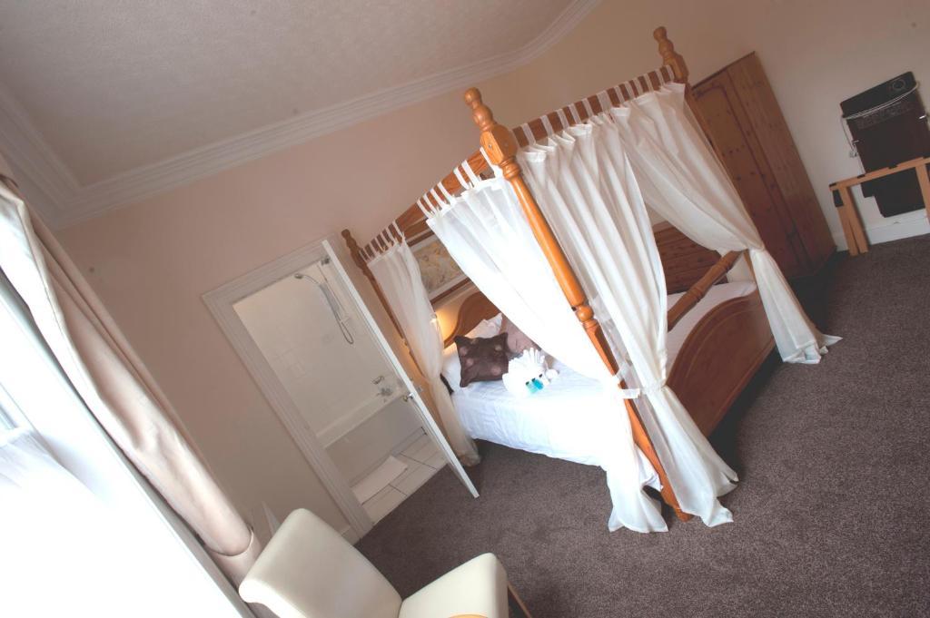 The Caribbean Hotel Донкастър Стая снимка